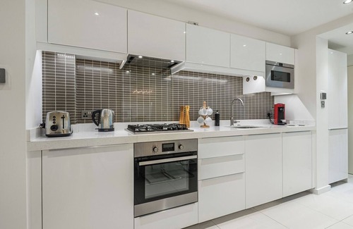 Holborn and Covent Garden Apartment | House Apartment in Bloomsbury
