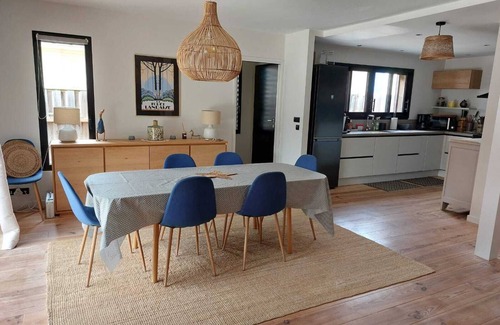 Contis-les-Bains House | - House at -