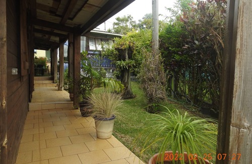 Saint-Joseph House | House at the gateway to the Wild South