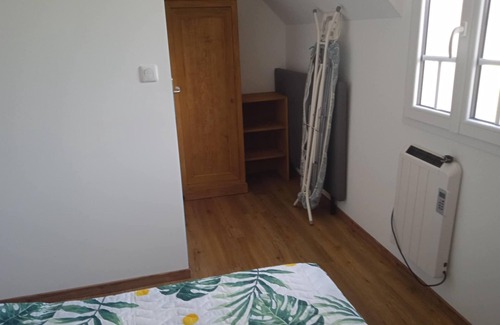 Regnezville-sur-Mer House | House between land and sea