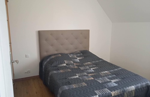 Regnezville-sur-Mer House | House between land and sea