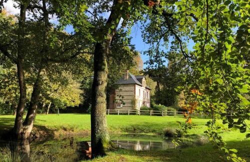 Saint-Leonard House | House Between Forest And Sea Near Etretat, Normandy