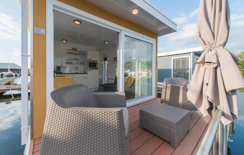 Heugum Boat Rental | House Boat Antigua