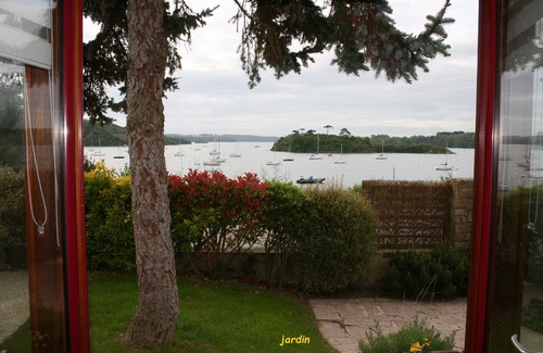 Quelmer - La Passagere House | House Borders Rance for lovers of calm