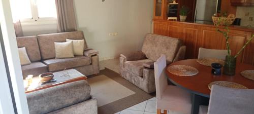 Konitsa Apartment | House by the Mountain