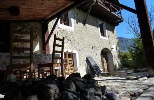 Nevache House | HOUSE CARAIL 14 people NEVACHE 05100