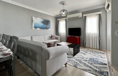 Bodrum City Center Apartment | House Close to Beach with a Sea View in Bodrum
