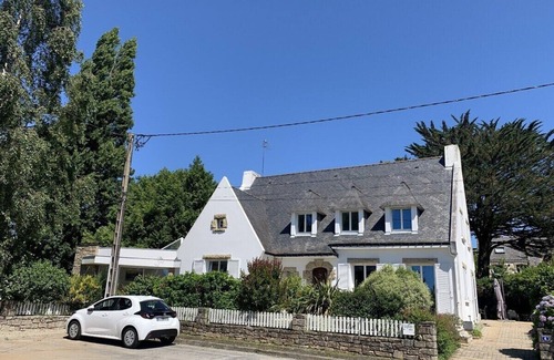 Auray House | House-Comfort-Private Bathroom-Garden view