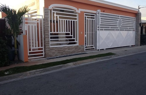 La Romana House | House