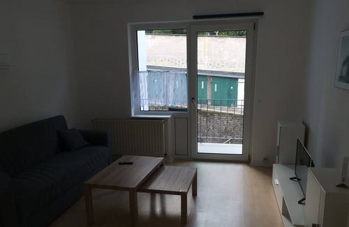 Hochschulviertel Apartment | House Elbert