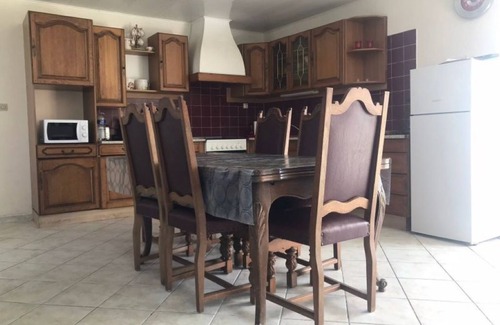 Kerlaz Cottage | House facing the sea