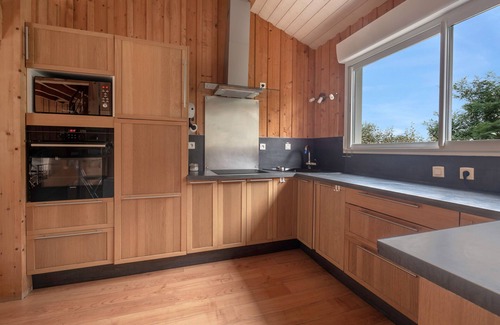 Saint-Michel-Chef-Chef Ski Chalet | House for 8 people - 300m from the beach