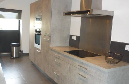 Cherrueix House | House for 11, facing sea, in "Cherrueix" located directly on Mt Saint Michel Bay