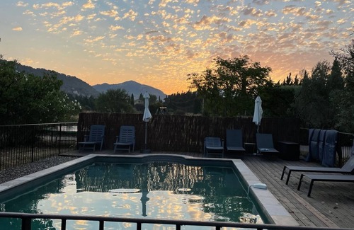 Beaumes-de-Venise House | House for 12 people in Provence with private heated swimming pool