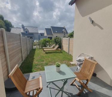 Lancieux House | house for 2 people with garden