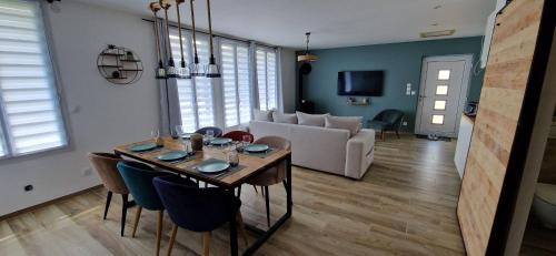 Belleville-sur-Mer Apartment | House for 4 To 6 Peoplec