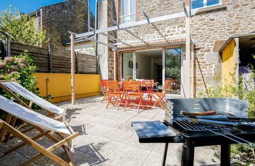 La Richardais Ski Chalet | House for 6 - garden, terrace - near Dinard