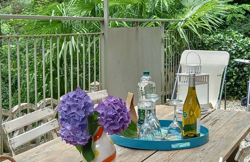 Vals-les-Bains House | House for 6 people with shady garden near the center of Vals les Bains.