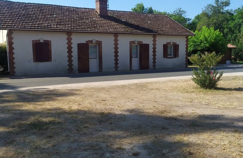 Azur House | House for 6 people 2 km from the lake and 7 km from the ocean