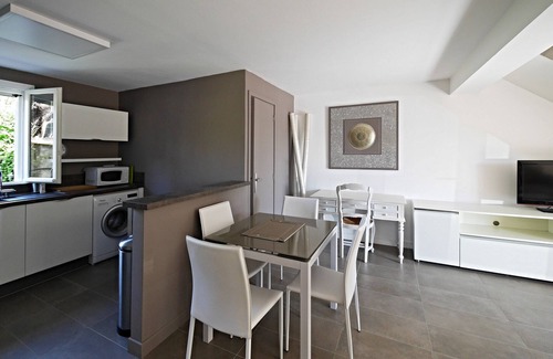 Chateauneuf-Grasse House | House for rent proche Opio House for rent near Opio