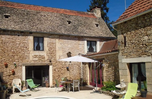 Saint-Leon-sur-Vezere House | House
