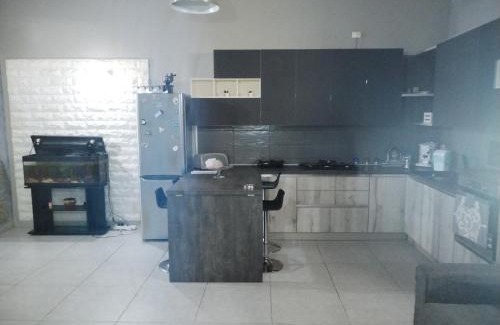 Avola House | House Giusti