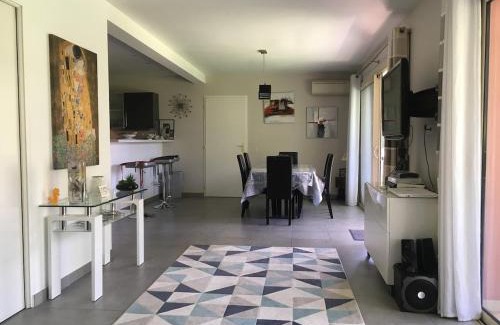 Golfe Juan Apartment | House Golfe Juan