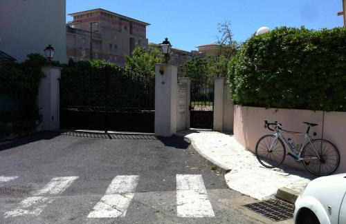 Golfe Juan Apartment | House Golfe Juan