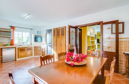 es Bacares Ski Chalet | House in Alcudia Can Jaume with swimming pool