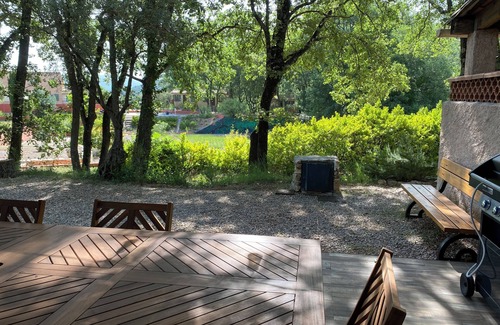 Salernes House | House in an estate with swimming pools, tennis, river