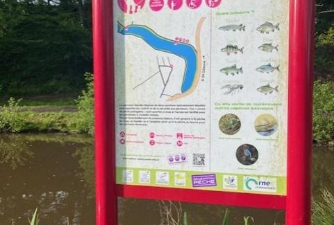 Saint-Fraimbault House | House in award-winning village