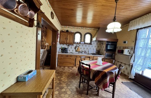 Change House | House in Changé near Le Mans Circuit