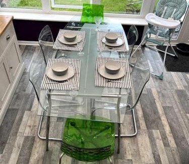 Drymen House | House in Drymen Village with free local health club access