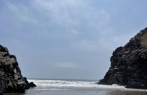 Asia House | House in front of the sea, with swimming pool, terrace, barbecue, Pet friendly!
