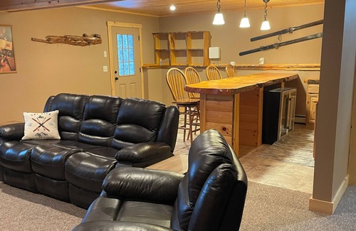Sunday River Area House | House in Newry, ME 5 minutes from Sunday River Ski Resort and Golf club