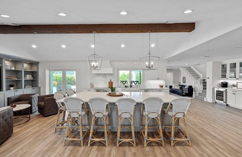 Park Shore House | House in Park Shore in Naples