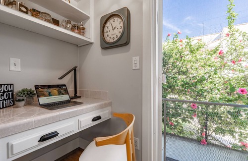 Belmont Heights House | House in Prime Belmont Heights Near Beach w/Gym and Garage