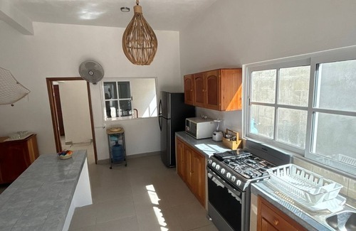 Brisas de Zicatela House | House in punta zicatela, private pool, Starlink and air conditioners.