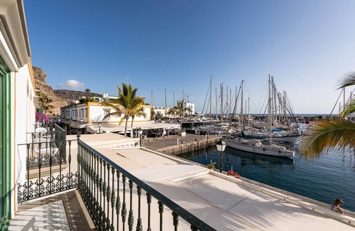 Lomo Quiebre Apartment | House in Puerto de Mogán with Marina Views