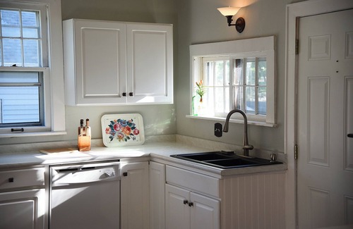 West Allis House | House in Quaint Neighborhood near Downtown Milwaukee Pet-Friendly!