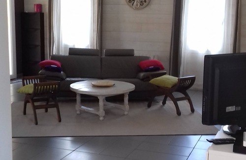 Cabara House | House in the heart of the village