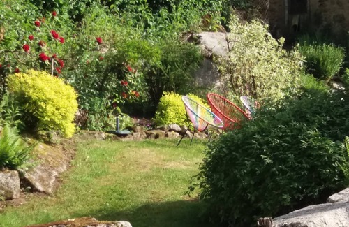 Lormes House | house in the middle of nature