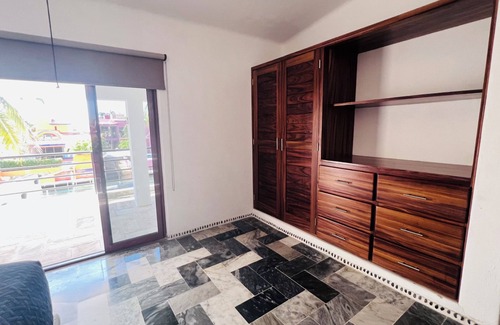 Barra de Navidad House | House in the 1st Canal Barra de Navidad with Pool and very close to town.Family.