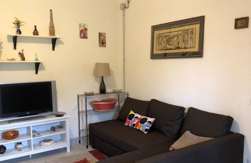 Montescaglioso House | House