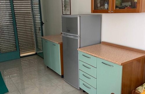 Torre San Giovanni House | House Laura Two steps from the sea, in quiet family area, near the center