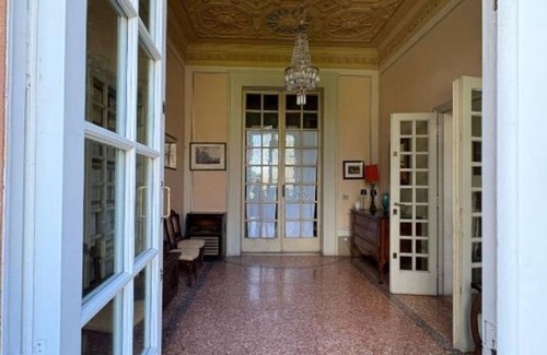 San Faustino-Madonnina-Quattroville Apartment | House Loaves and Tulips