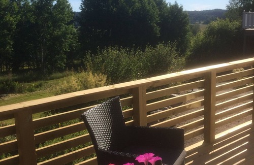 Vasterlanda House | House located 150 m from Göta Älv