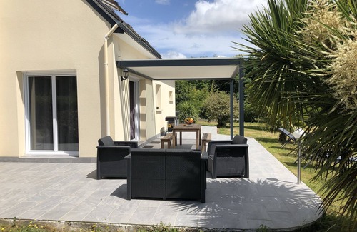 Quimper House | House located between town and country, enclosed garden, quiet, close to beaches