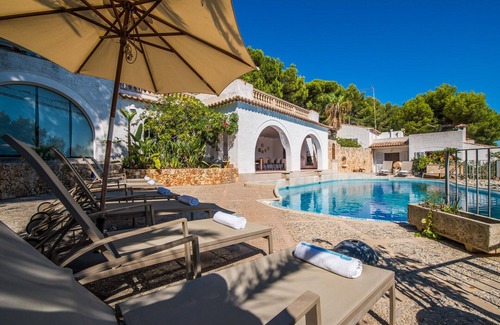 Provensals House | House Mallorca Ram de Mar with sea view and pool
