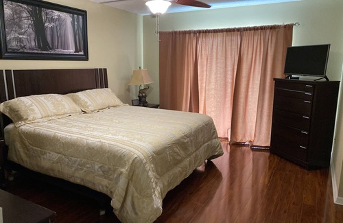 Indian Wells House | House minutes from theme parks